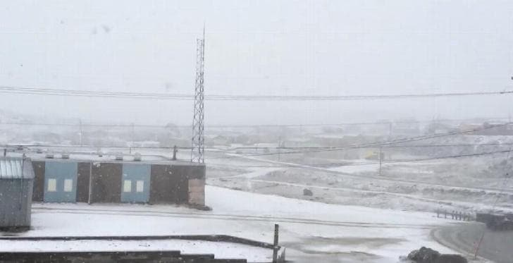 Première neige dans le nord du Québec