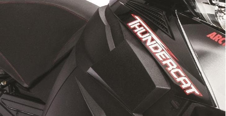 Nouveaux panneaux et capot Arctic Cat !