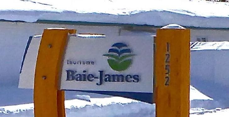 La région de la Baie-James en motoneige par le réseau de sentiers