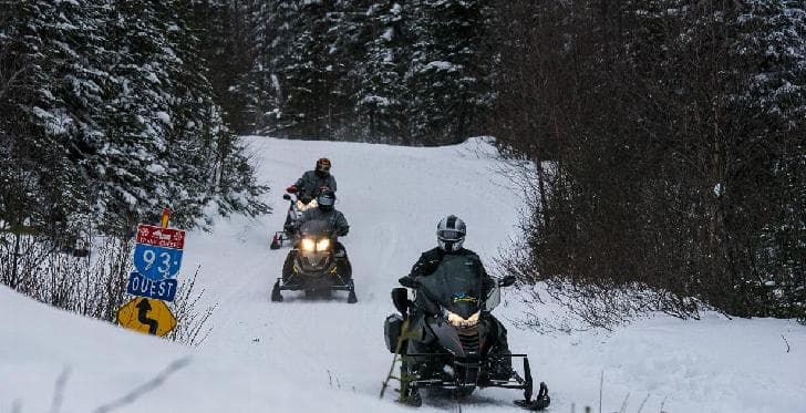 Blocus des sentiers de motoneige: nouveau cri du coeur des maires