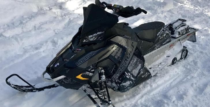Essai à court terme de la Polaris Switchback Assault 144 2017