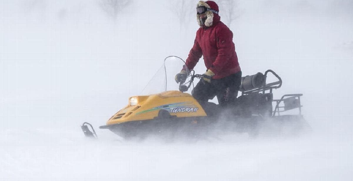 La tempête fait le bonheur des motoneigistes