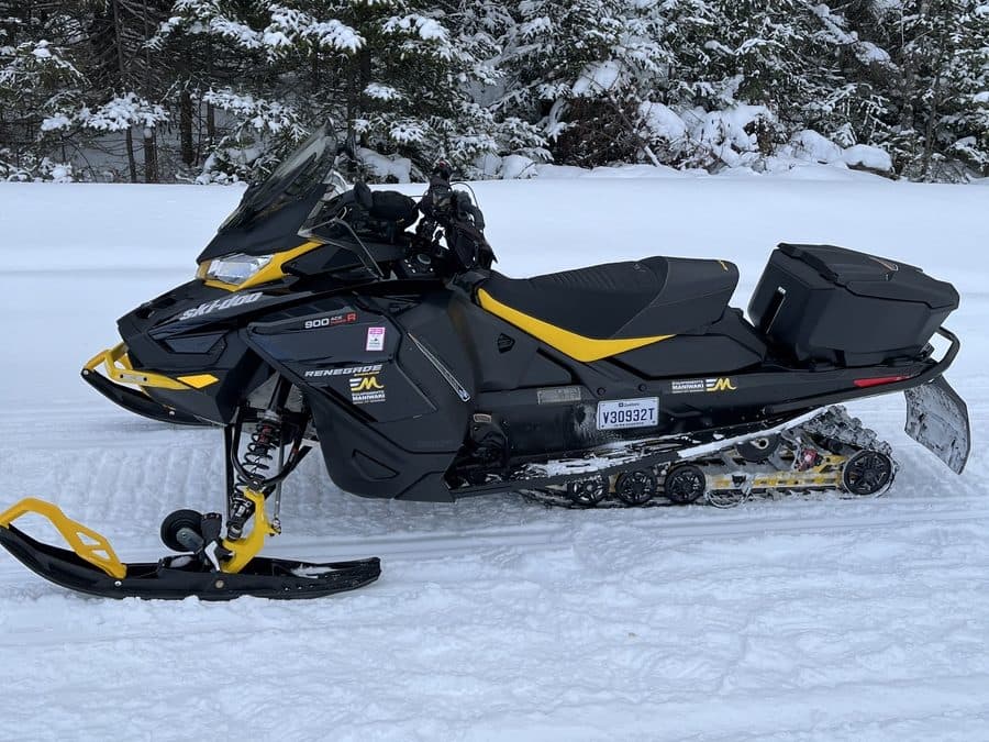 Premières impressions de la Ski-Doo Renegade Enduro Rotax 900 ACE Turbo R 2023