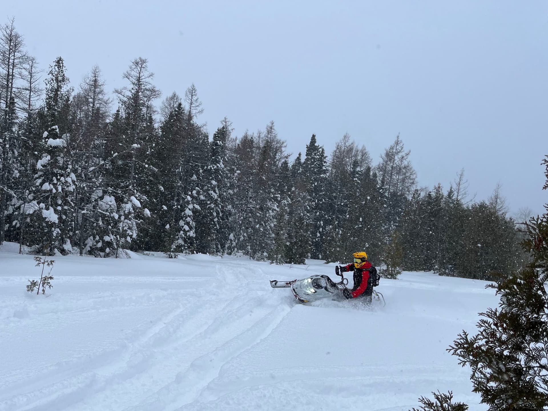 Revue complète du Summit X 154 de Ski-Doo pour 2023