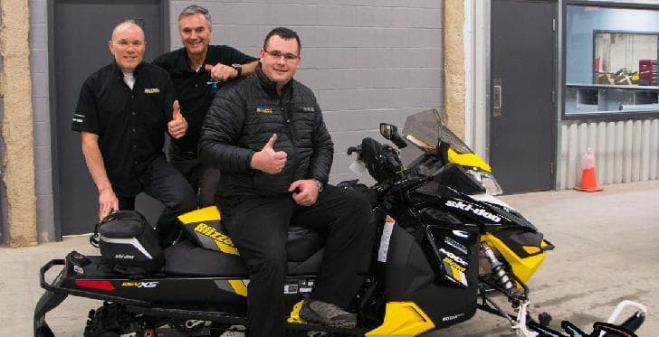 Prise de possession du Ski-Doo MXZ Blizzard 1200 2016