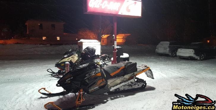 Liste des postes d’essence à proximité des sentiers de motoneige en Mauricie
