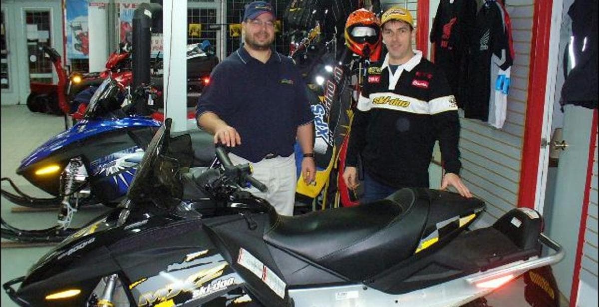 BRP - Ski-Doo devient partenaire majeur de Motoneiges.ca