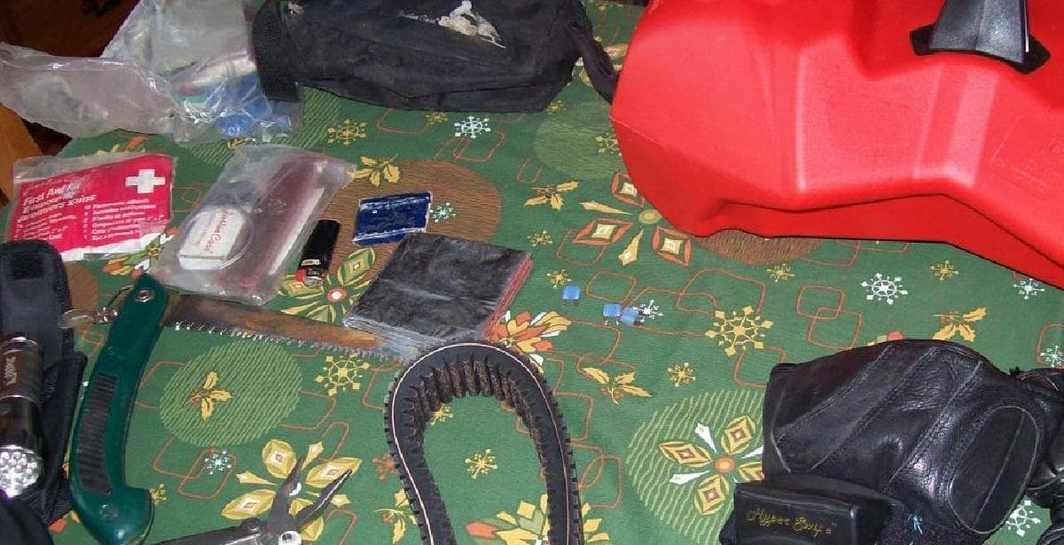 Quoi apporter pour une randonnée de motoneige sécuritaire