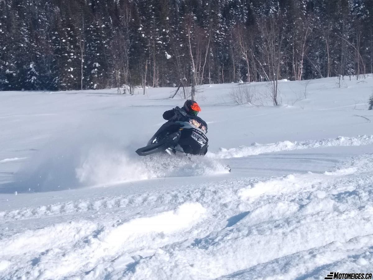 Ski-Doo Backcountry Sport 600 EFI 2021 - Essai motoneige