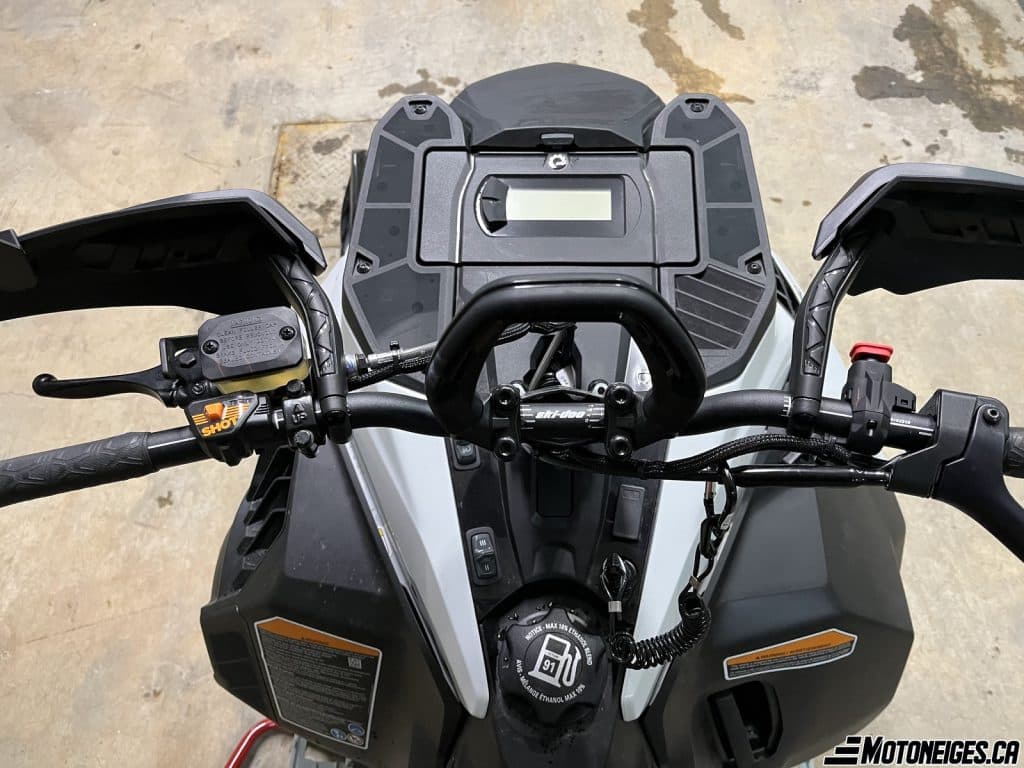 Ski-Doo Summit X 154 2023
