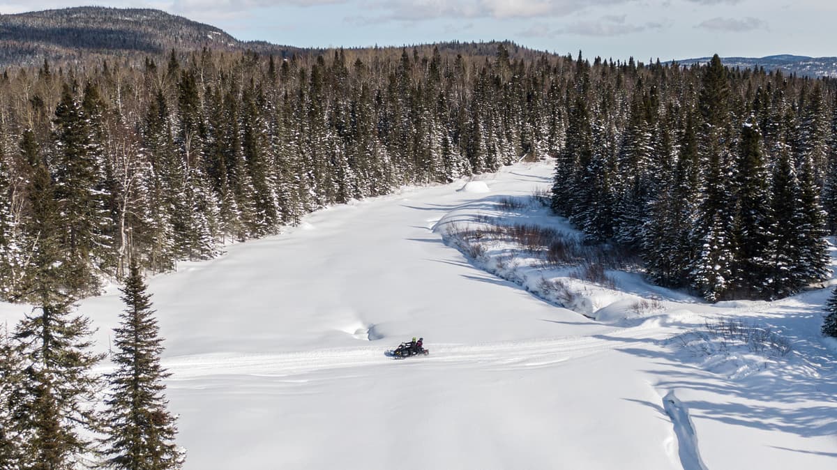 Découvrez Charlevoix : Une destination idéale à motoneige