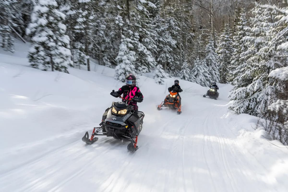 Découvrez Charlevoix : Une destination idéale à motoneige