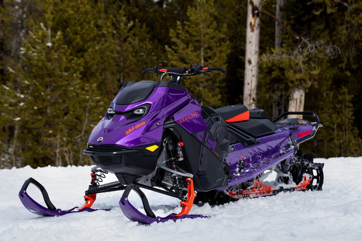 Système de direction Twin Link sur le Freeride 2027.