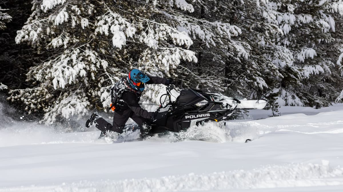 Polaris 9R RMK 2027 Factory Edition lors du SnowShoot