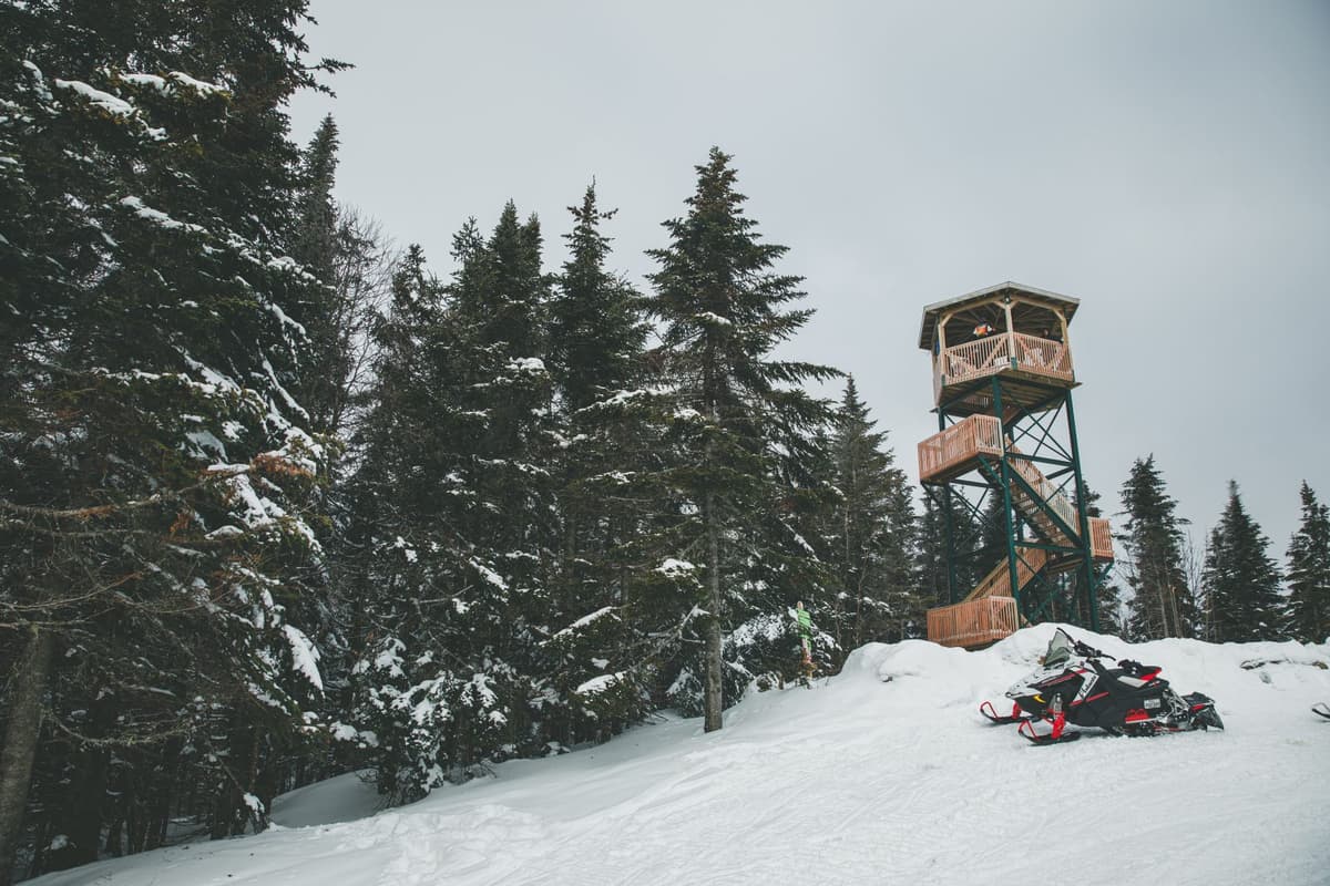 Point d'observation de la Montagne Noire en Mauricie