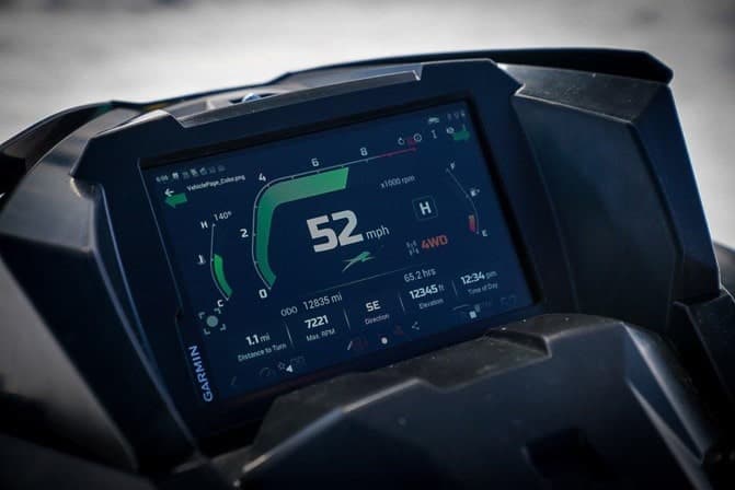 Nouveau cadran numérique des modèles Arctic Cat 2025