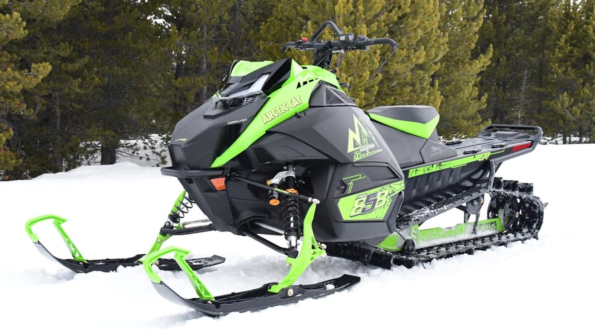 m 858 alpha one sno pro