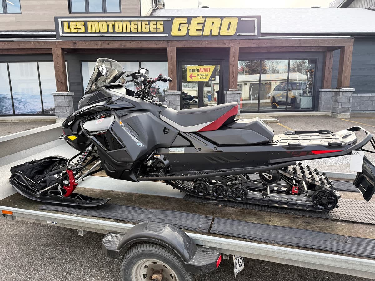 Ski-Doo Renegade Adrenaline Enduro