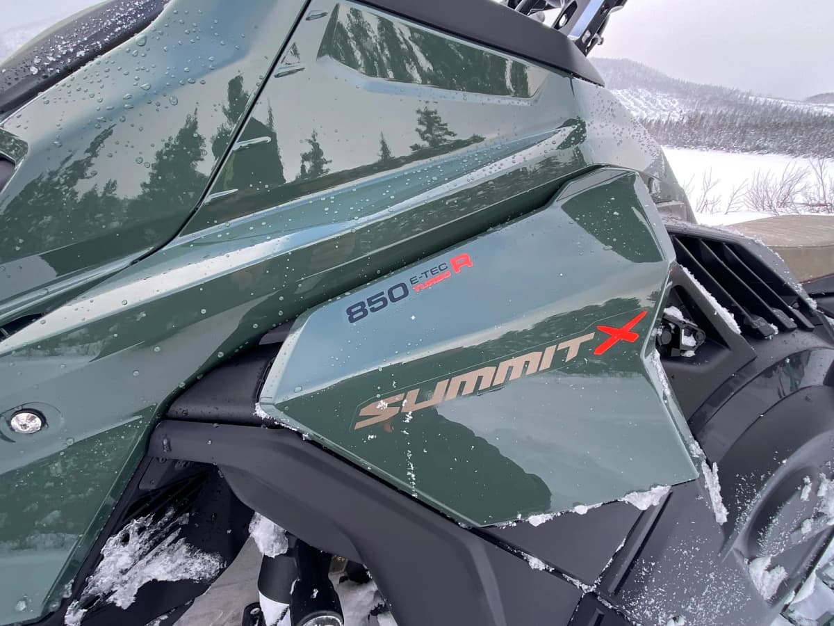 Ski-Doo Summit X 2026 avec ensemble Expert