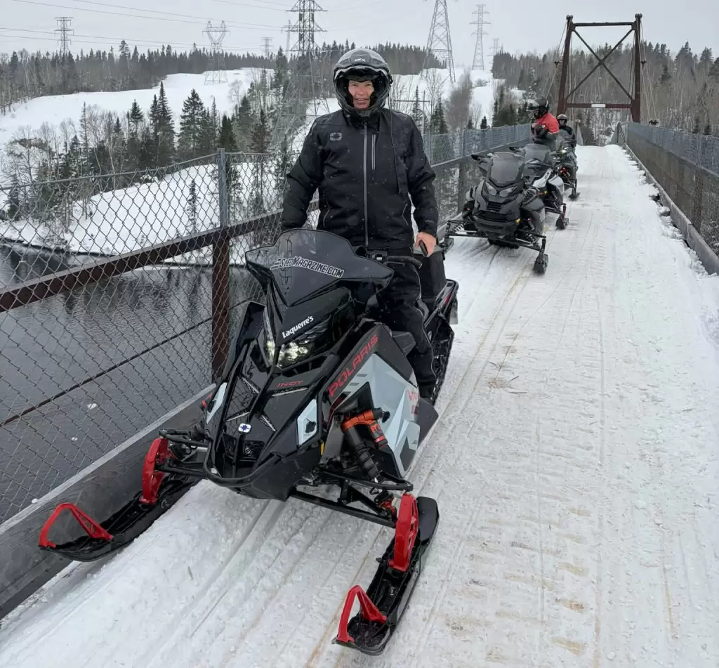 Motoneiges.ca: Essai du INDY VR1 650 2026