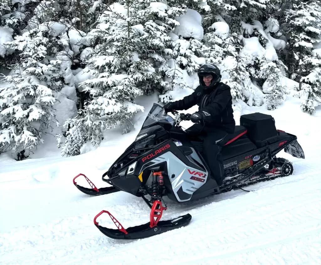 Motoneiges.ca: Essai du INDY VR1 650 2026