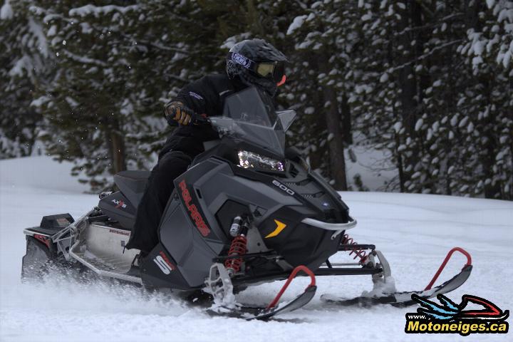 Snowmobile 600 Switchback Pro-S 2015