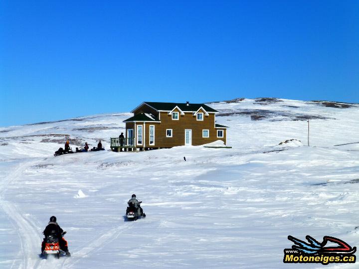 En motoneige de HavreSaintPierre à BlancSablon Magazine Motoneiges.ca