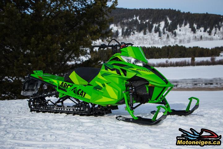 Snowmobile Arctic Cat M8000 162 Limited 2016