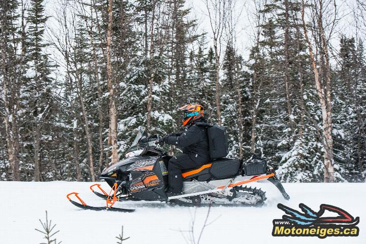 Motoneige Arctic Cat XF 6000 CrossTrek 2016