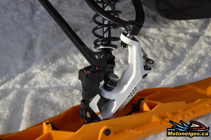 Motoneige Ski-Doo Renegade X 850 E-TEC 2017 : Premières impressions