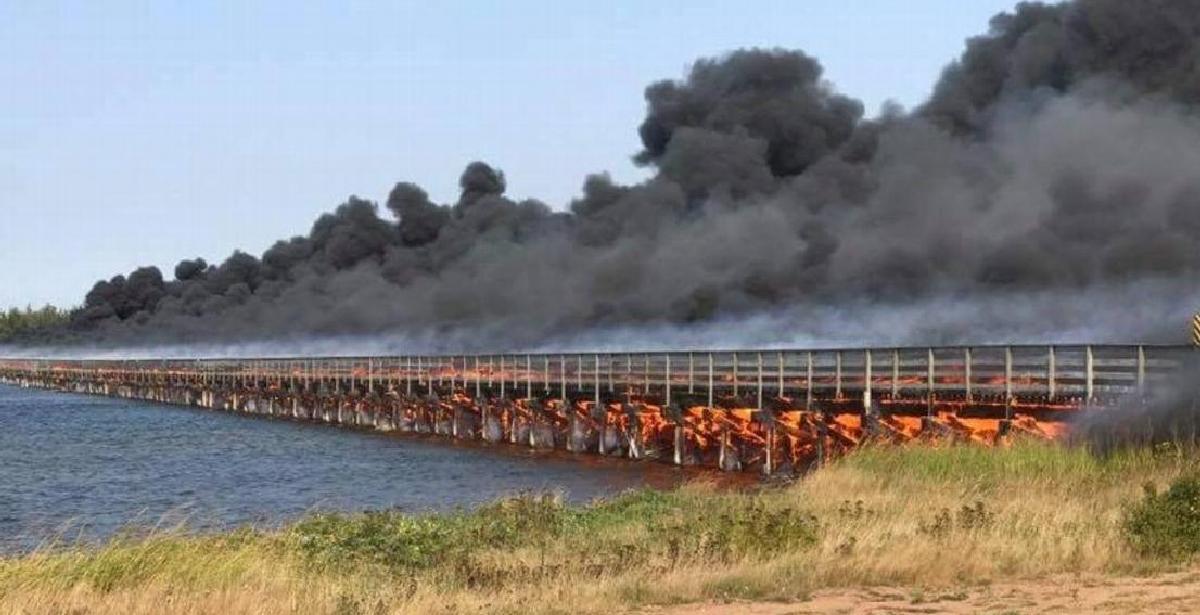Pont incendié à Inkerman : des entreprises s'attendent à une baisse d'achalandage