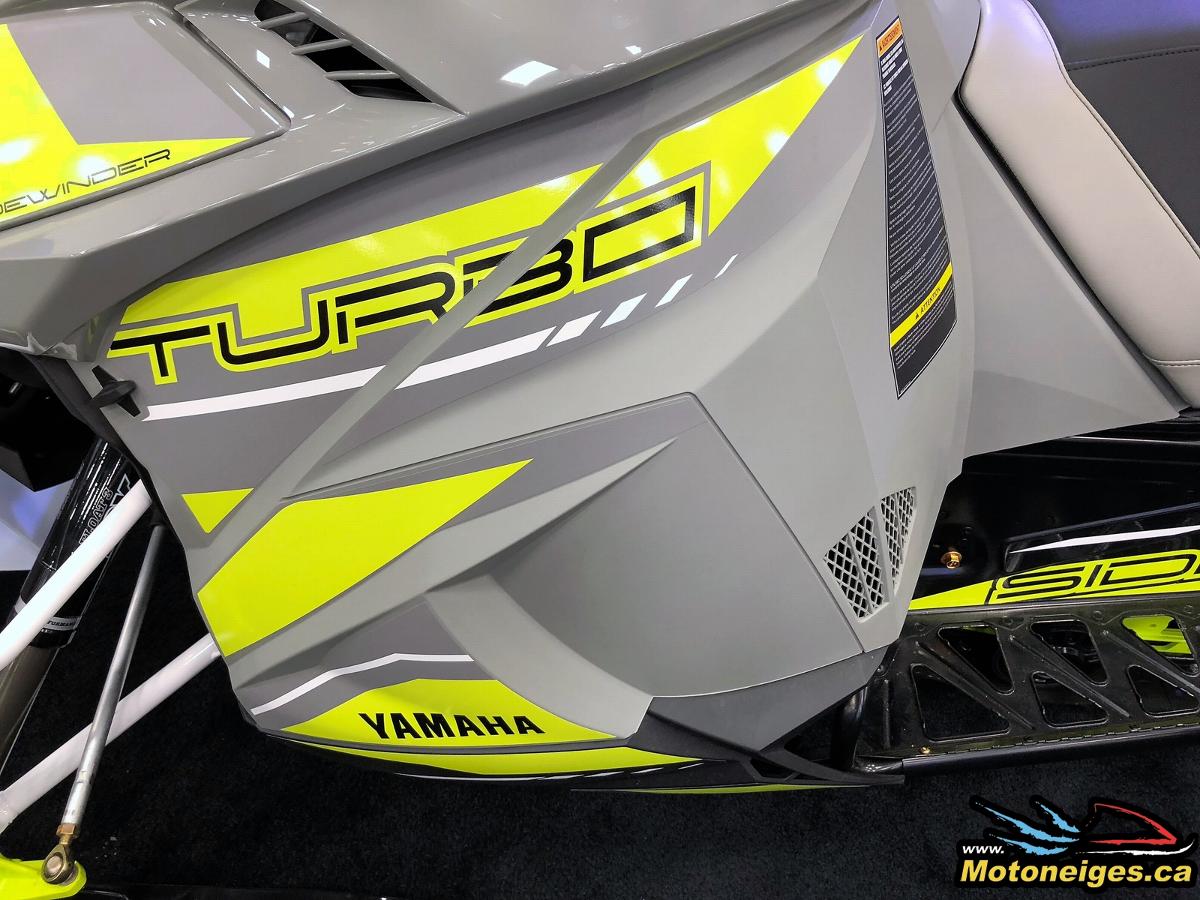 Motoneiges motoneigiste SideWinder XTX 137 SE 2018 Yamaha