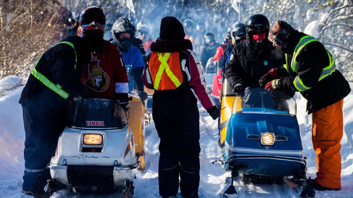 Un 22e Défi polaire Baie-James pour les amoureux de vieilles motoneiges