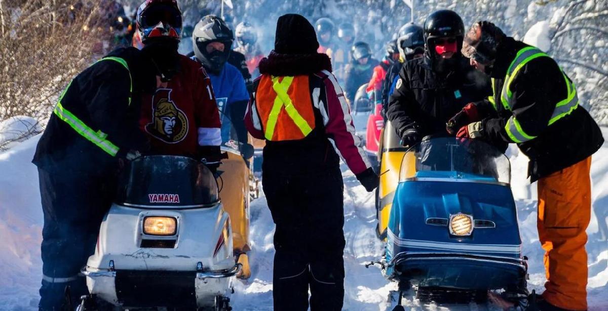 Un 22e Défi polaire Baie-James pour les amoureux de vieilles motoneiges