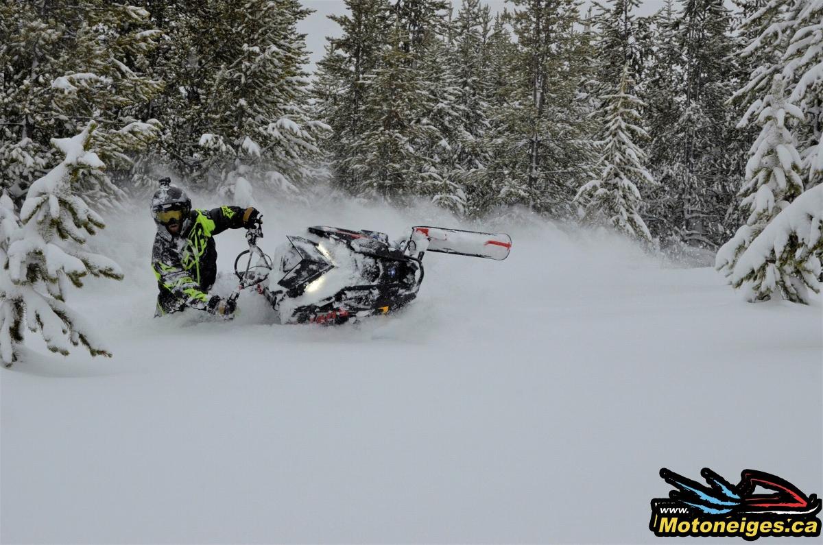 Test of the FXR Isolated CX Monosuit - snowmobiles - snowmobilers Test of the FXR Isolated CX Monosuit - snowmobiles - snowmobilers