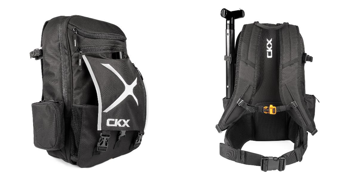 Le sac à dos Summit de CKX - Indispensable autant en sentiers que hors-pistes - motoneiges - motoneigistes