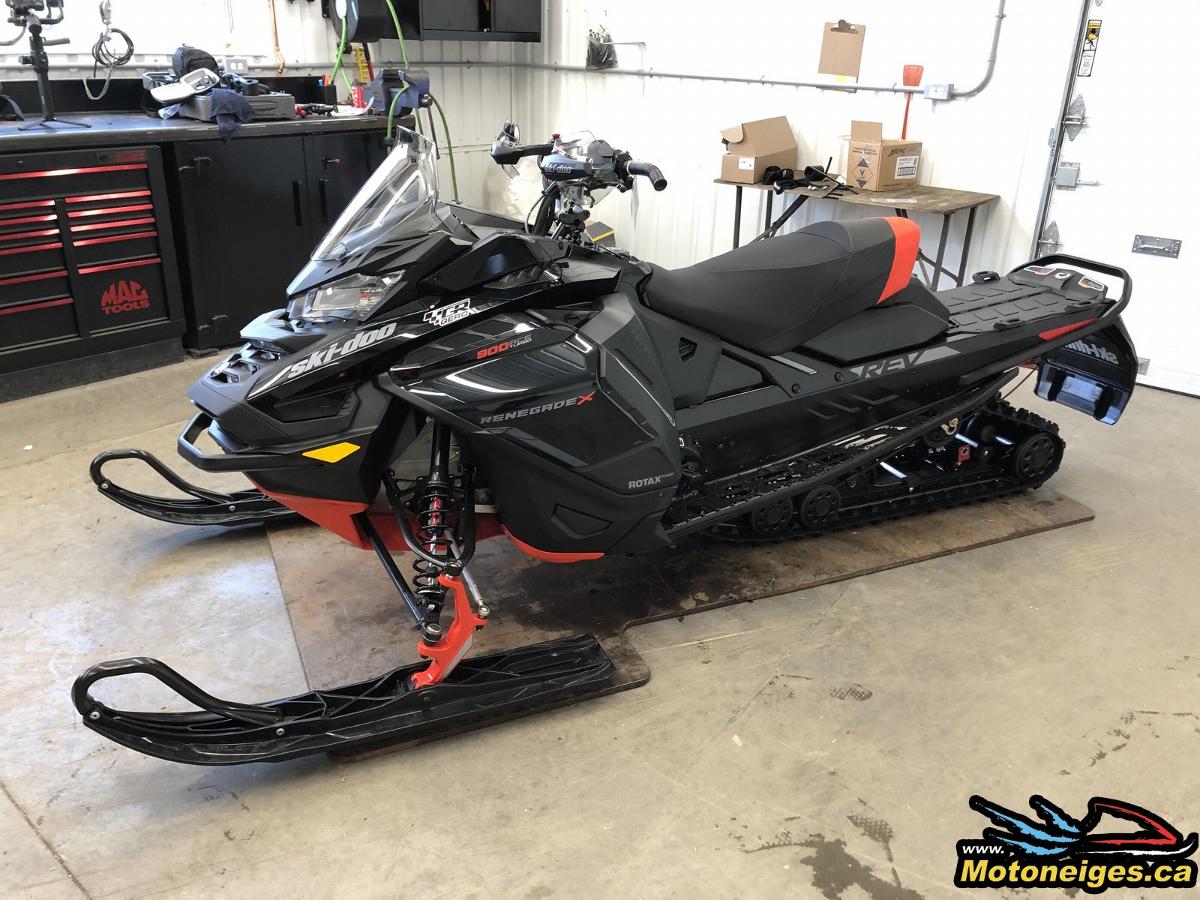 Ski-Doo Renegade X 900 ACE Turbo 2020 - Prise de possession Ski-Doo Renegade X 900 ACE Turbo 2020 - Prise de possession