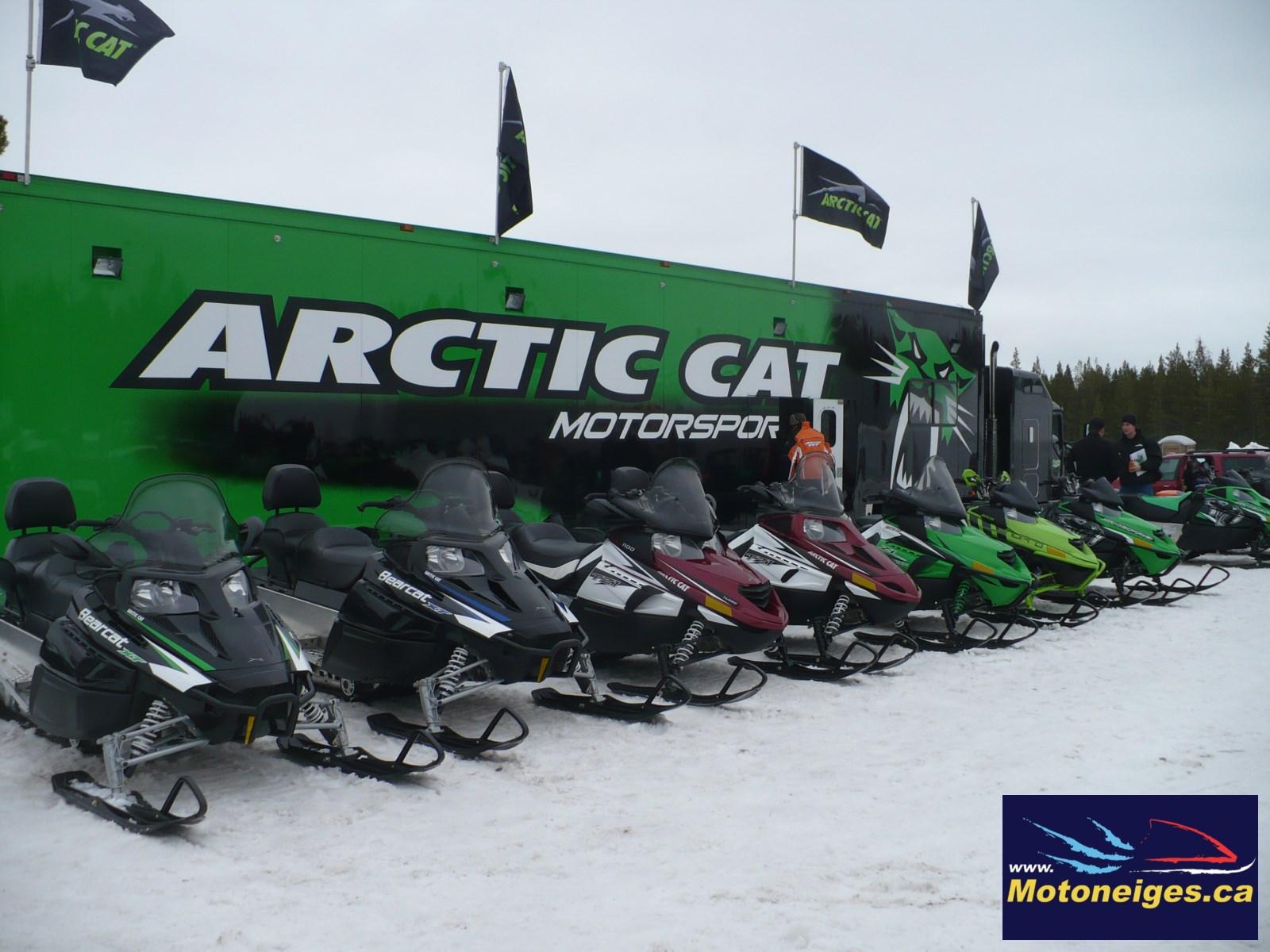 De la belle Visite !« Arctic-Cat Demo Ride Team »