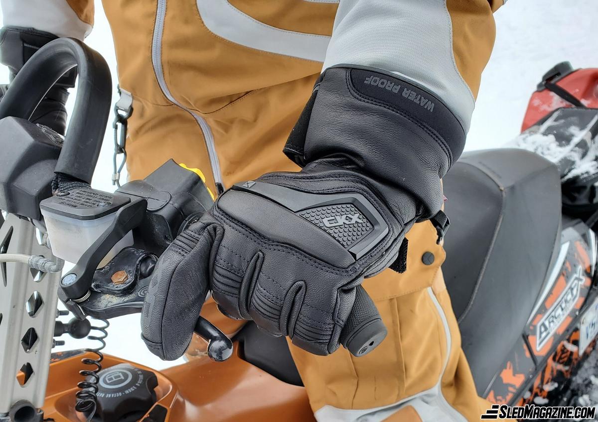 CKX Alaska Gloves - Our test - snowmobiles - snowmobilers