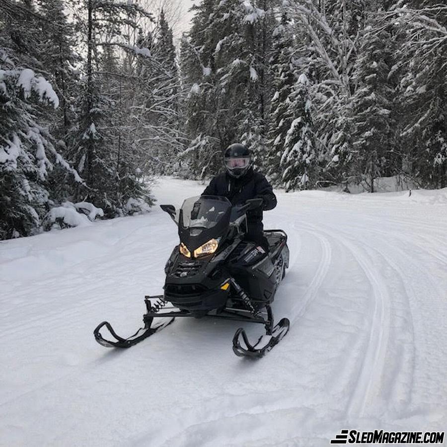 First impression Renegade Adrenaline 900 Turbo ACE - snowmobiles - snowmobilers