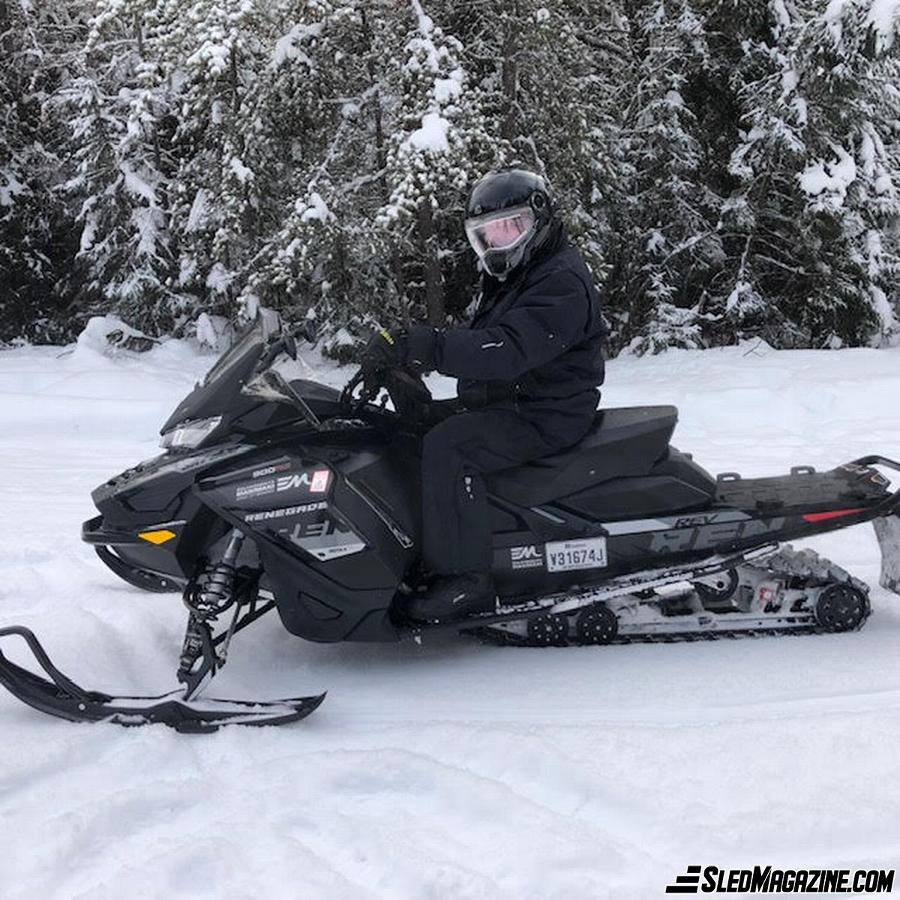 First impression Renegade Adrenaline 900 Turbo ACE - snowmobiles - snowmobilers