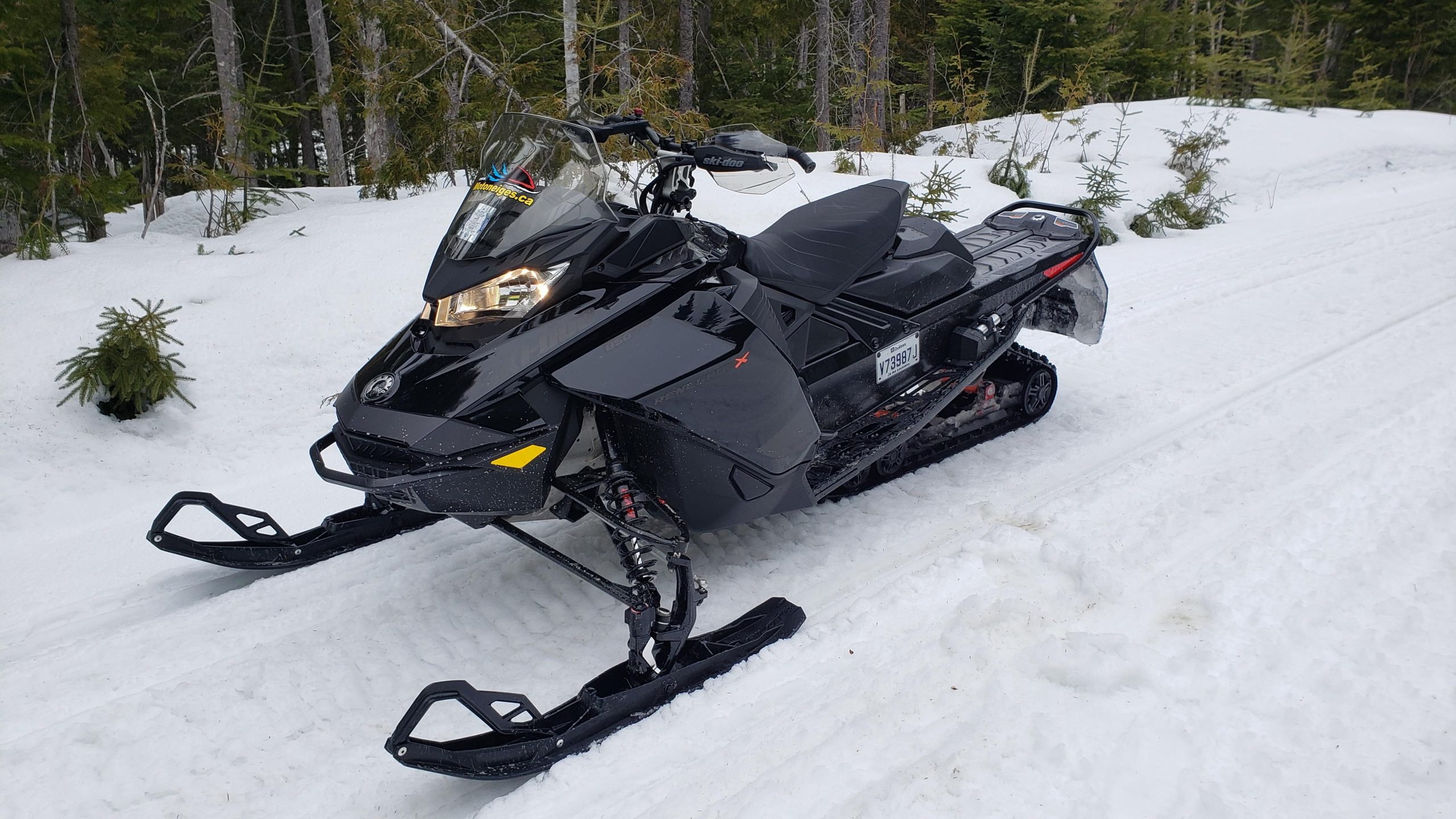 Essai printanier du Ski-Doo Renegade X 850 2021 au Québec