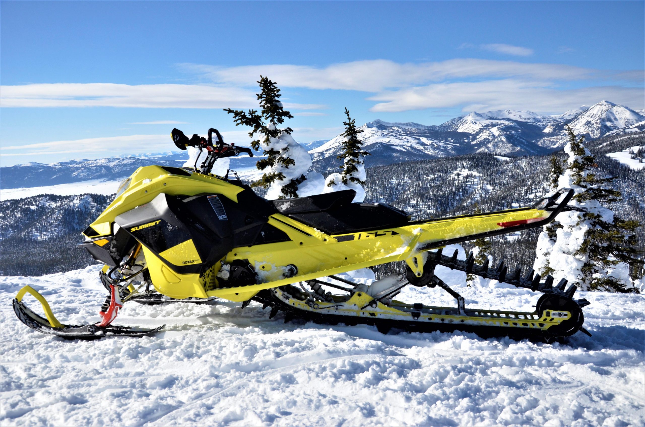 Ski-Doo Summit 850 E-TEC Turbo 2020 : Du Québec au Montana