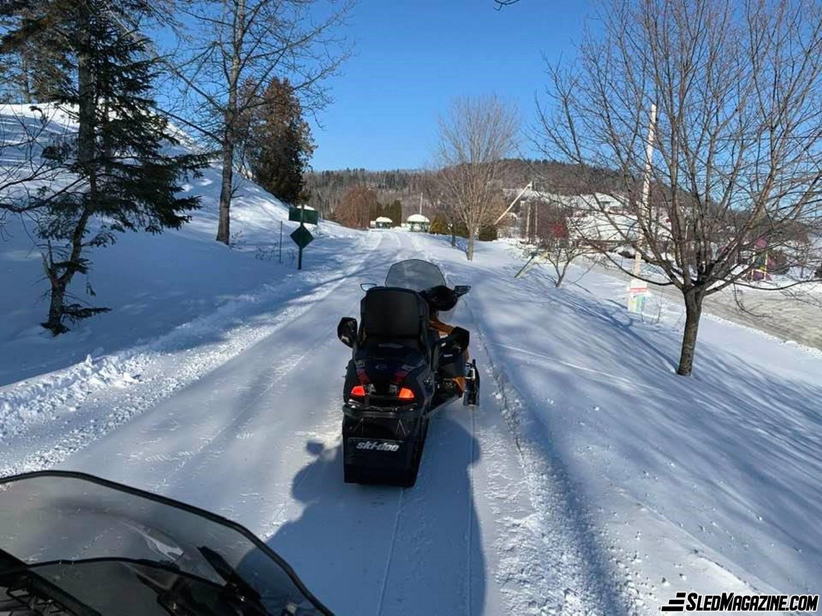 My Fantastic Trip to New Brunswick - Snowmobile - Snowmobiler