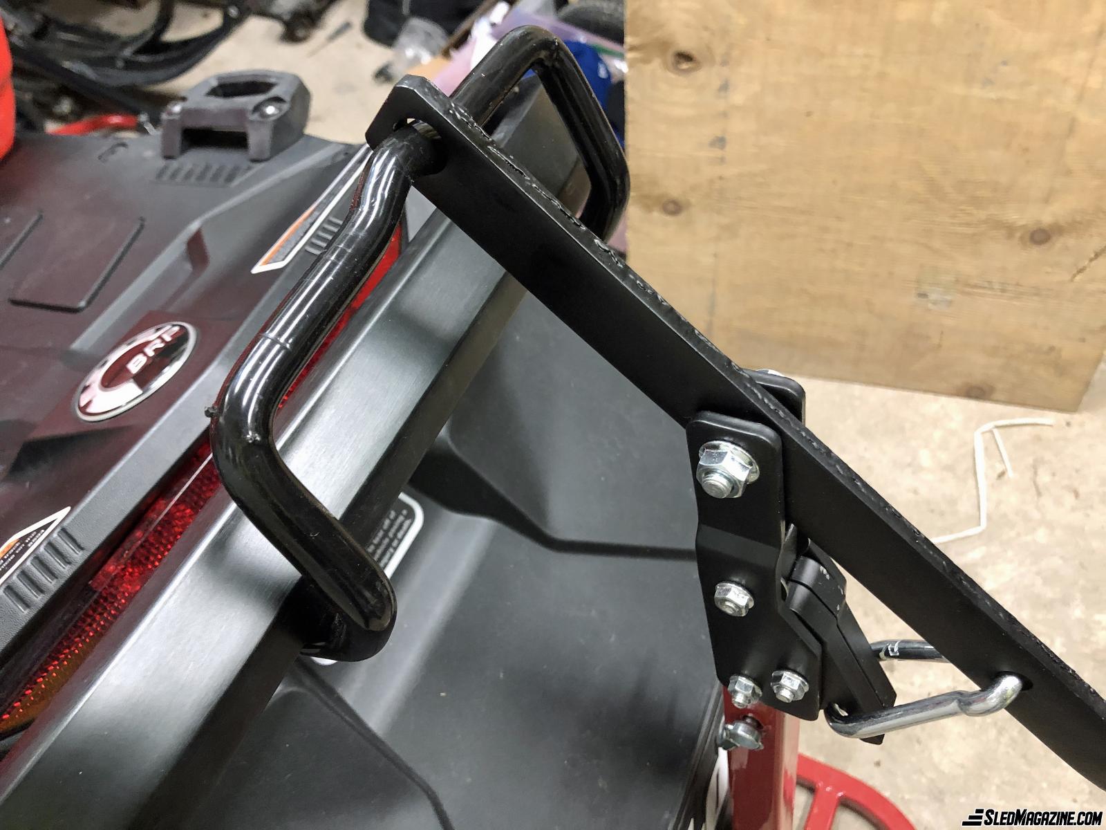 Qualipièces Leveling Jack SS1 — Snowmobile Lift Trial