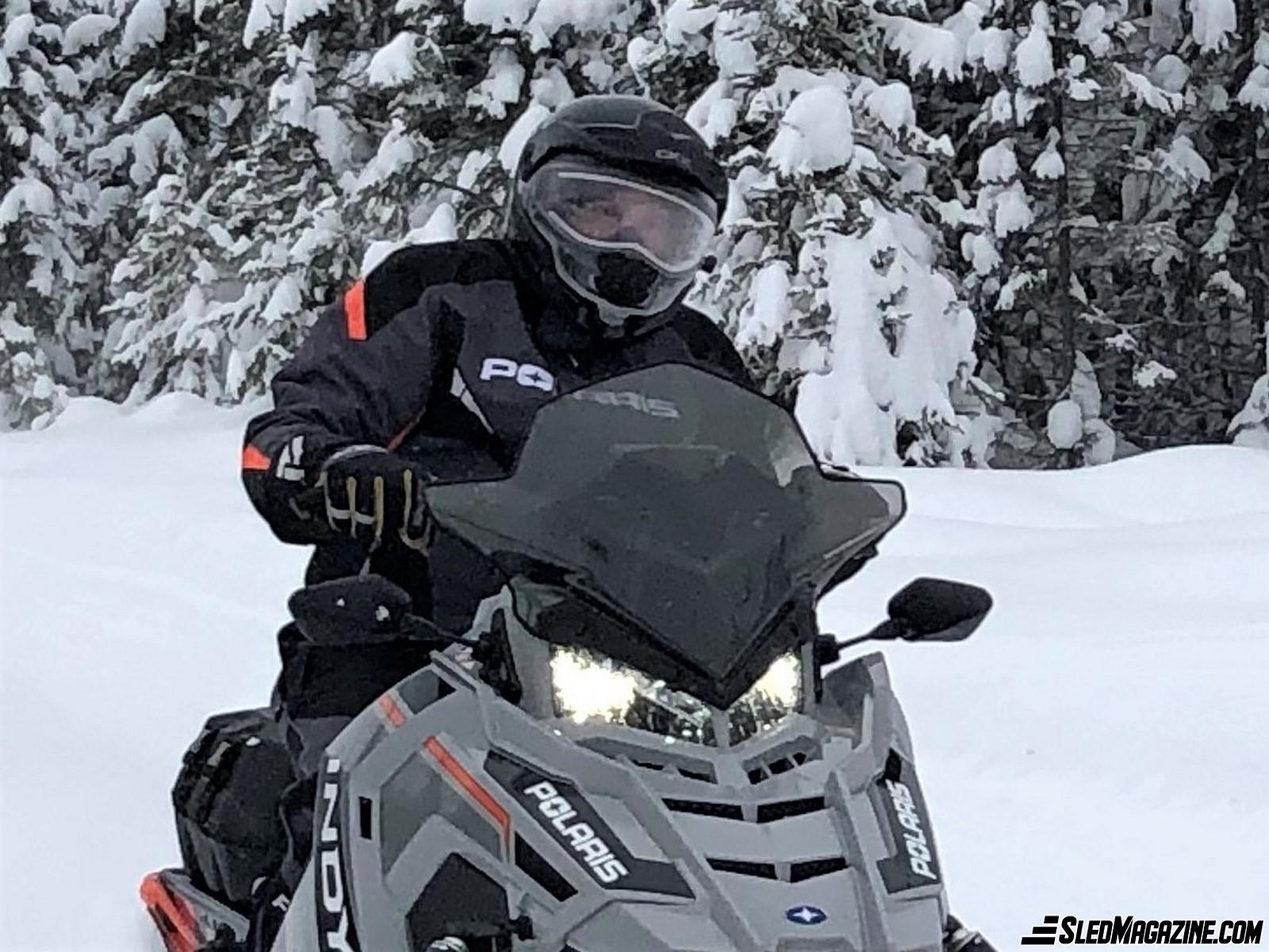 The 2 Worlds of Your Helmet - Snowmobile - Snowmobiler