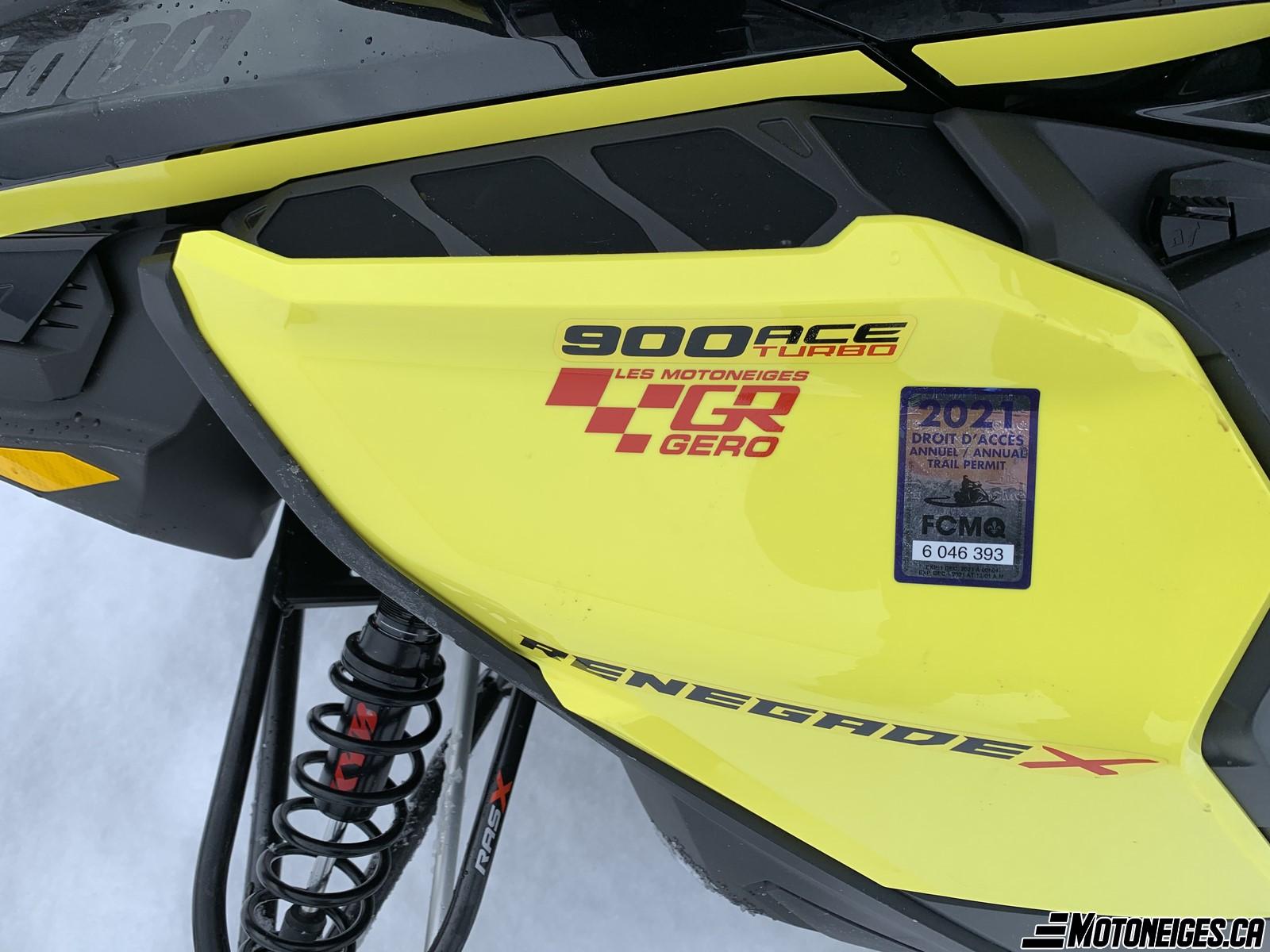 Ski-Doo Renegade X 900 ACE Turbo 2021 – Premières Impressions - Motoneige - Motoneigiste
