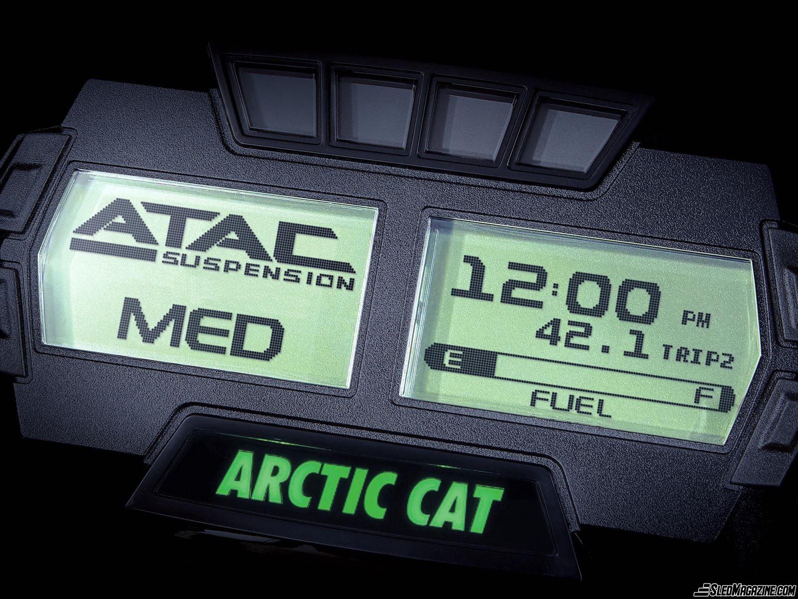 Snowmobile review Arctic Cat Thundercat 2022