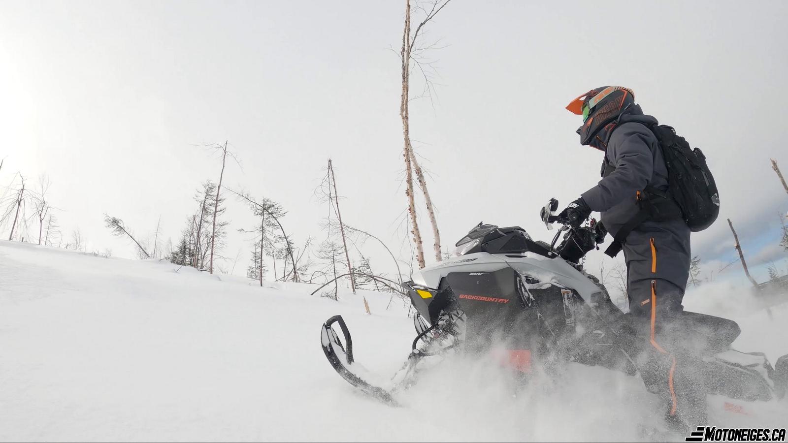 Ski-Doo Backcountry Sport 600 EFI 2021 - Essai motoneige