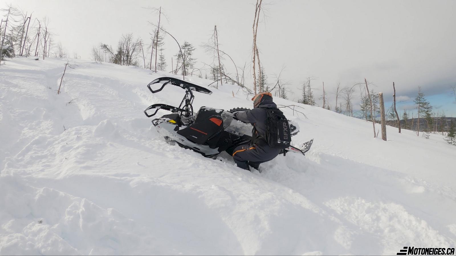 Ski-Doo Backcountry Sport 600 EFI 2021 - Essai motoneige